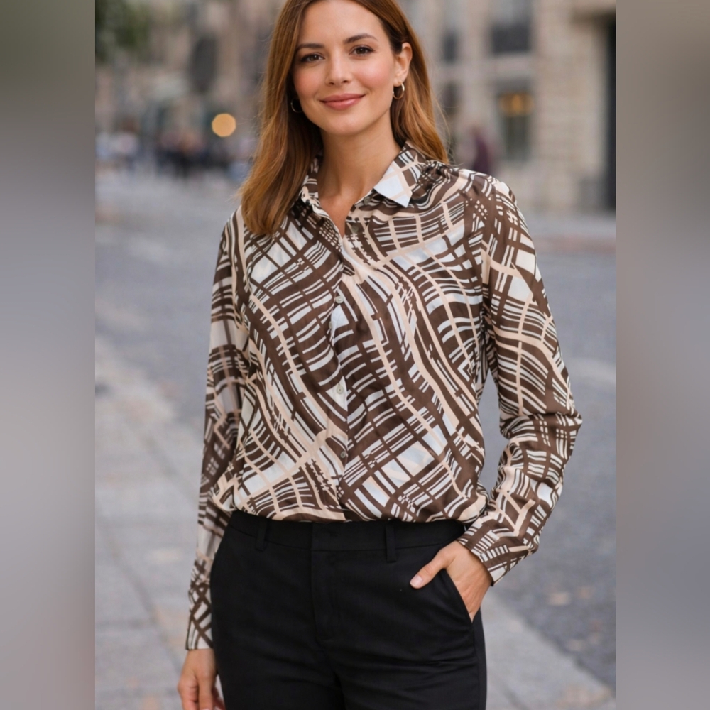 Woven Button-Up Blouse in Brown Plaid Print